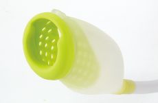 Medical-grade gentle texture made of soft silicone.